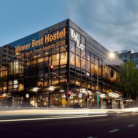 Lylo Auckland Hotel 외부 사진 The award-winning hostel in Frankfurt
