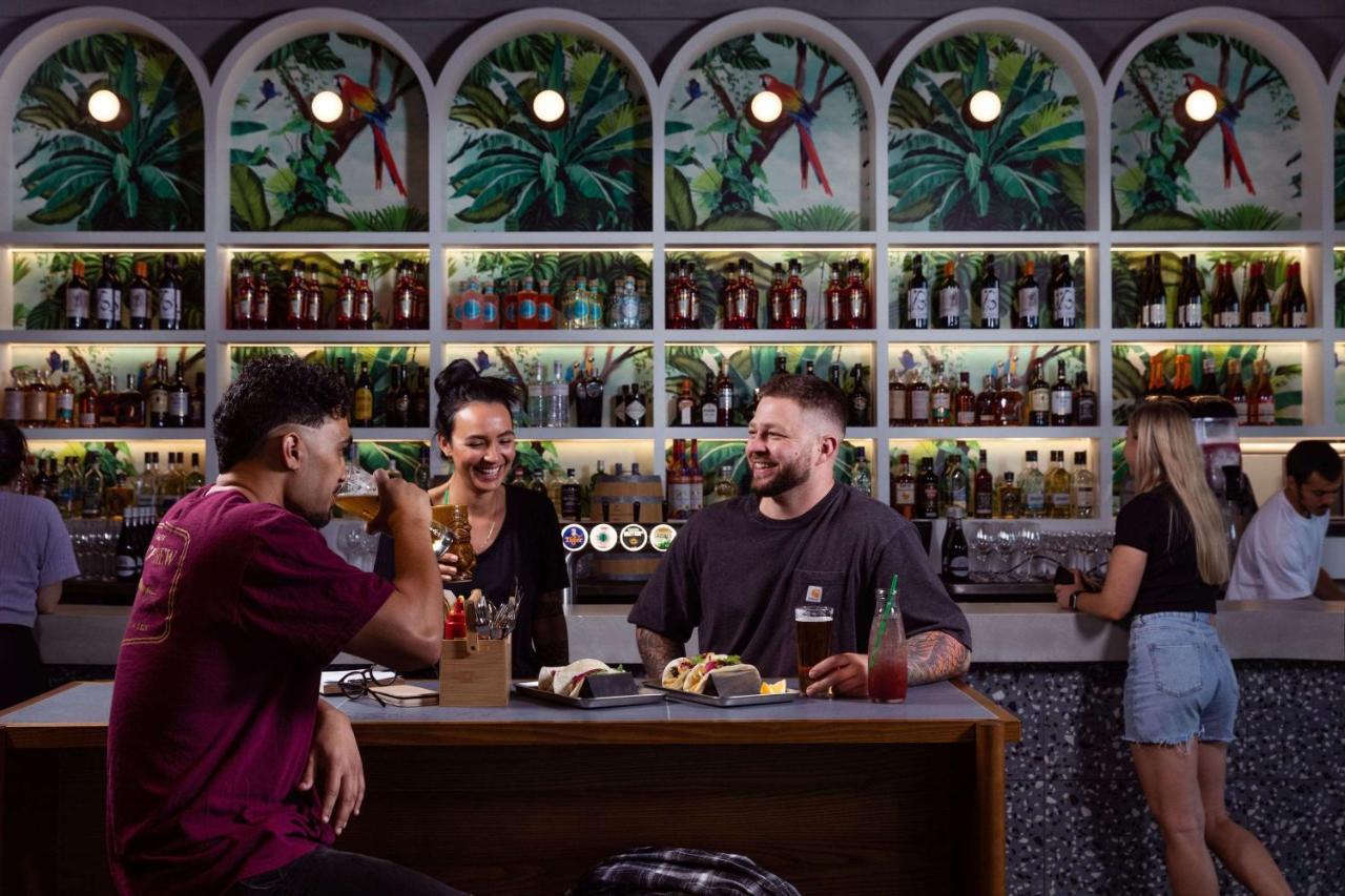 Lylo Auckland Hotel 외부 사진 The bar at the 2019 edition of the festival